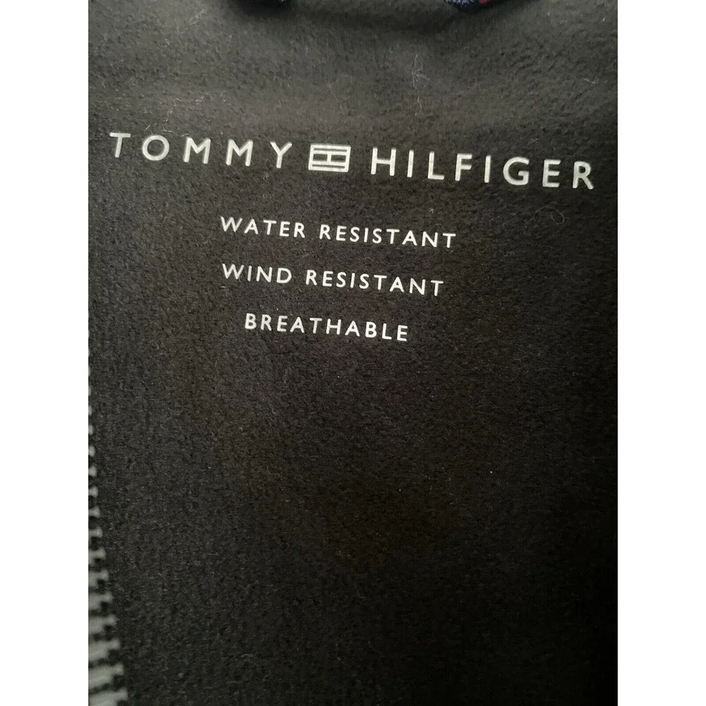 Men's Tommy Hilfiger Lightweight Jacket Black Size Large Full Zip NWT